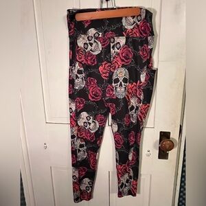 Gothic Rose and Skull Print Leggings